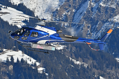 Hélicoptère H125 / AS350 B3 Ecureuil F-HHDF de MONT BLANC HELICOPTERES (MBH)