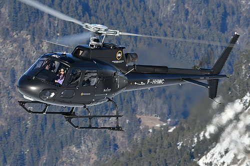 Hélicoptère H125 / AS350 B3 Ecureuil F-HHMC de AZUR HELICOPTERE