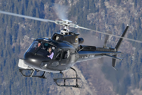 Hélicoptère H125 / AS350 B3 Ecureuil F-HHMC de AZUR HELICOPTERE