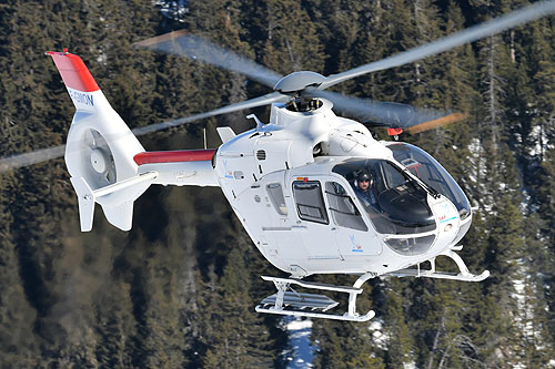 Hélicoptère H135 F-GMON de SAF HELICOPTERES