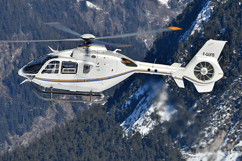 Hélicoptère H135 F-GUFB de MBH (MONT BLANC HELICOPTERES)