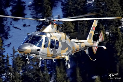 Hélicoptère Leonardo AW109E Power Grand HB-ZWX