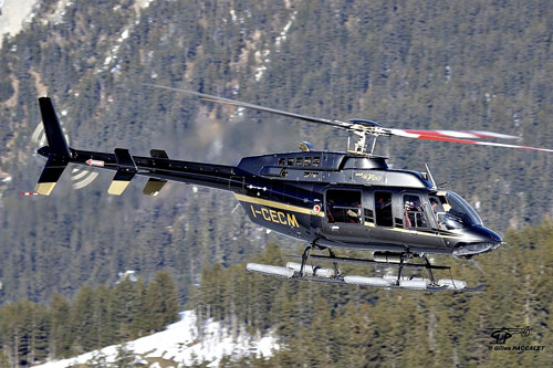 Hélicoptère Bell 407 GXP I-CECM