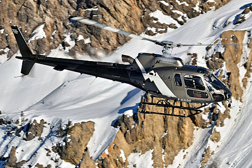 Hélicoptère AS350 B3 Ecureuil F-HADE de Mont Blanc Helicopteres (MBH)