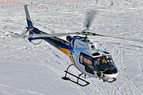 Hélicoptère AS350 B3 Ecureuil I-MCMC d'ELITELLINA