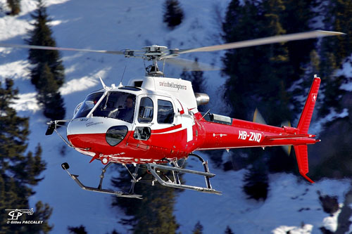 Hélicoptère AS350 B3 Ecureuil HB-ZNQ de Swiss Helicopter