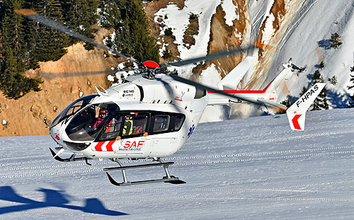 Hélicoptère EC145 F-HPAS