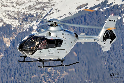 Hélicoptère EC135 9H-VIP Helicopter Services