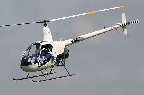 Hélicoptère Robinson R22