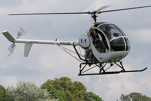 Hélicoptère Schweizer H300