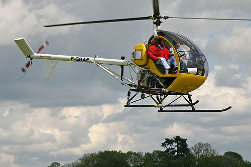 Hélicoptère Schweizer H300