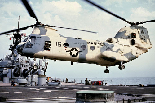 Hélicoptère CH46 Seaknight des US Marines