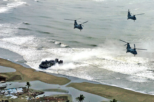 Hélicoptère CH46 Seaknight des US Marines