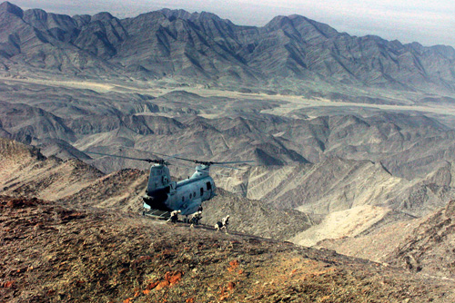 Hélicoptère CH46 Seaknight des US Marines