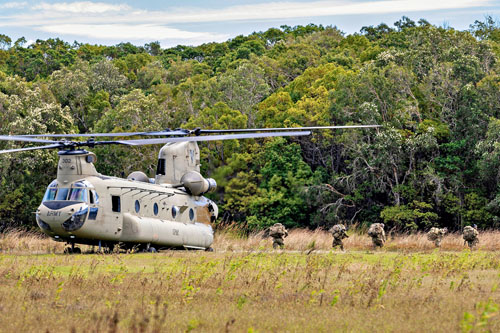 Hélicoptère CH47F Chinook Australie