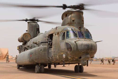 Hélicoptère CH47 Chinook au Mali