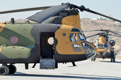 Hélicoptère CH47F Chinook de l'armée turque