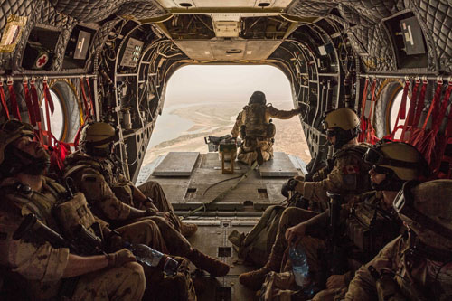 Hélicoptère CH147 Chinook Canada au Mali