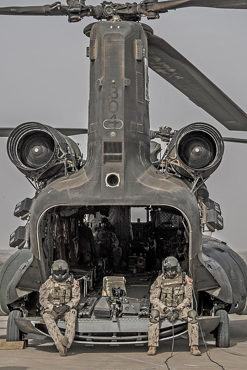 Hélicoptère CH147 Chinook Canada au Mali