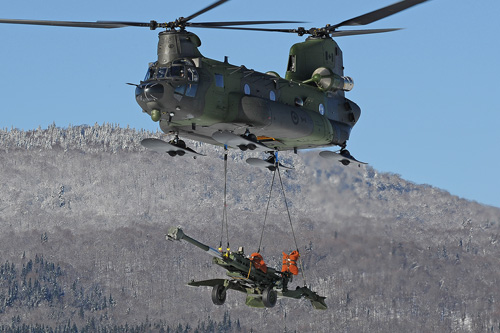 Hélicoptère CH147F Chinook Canada