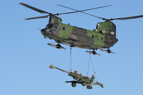 Hélicoptère CH147F Chinook Canada