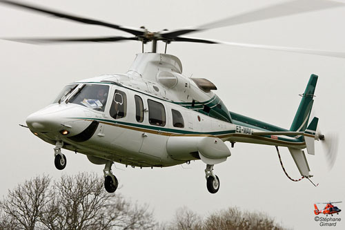 Hélicoptère BELL 430