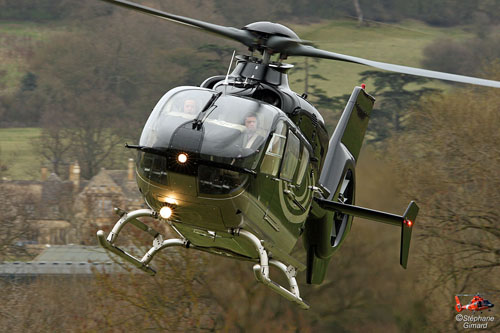 Hélicoptère EUROCOPTER EC135