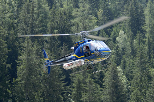 Hélicoptère AS350 Ecureuil de CMBH