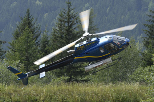 Hélicoptère AS350 Ecureuil de CMBH