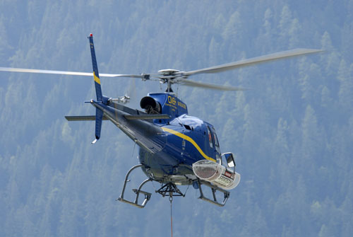 Hélicoptère AS350 Ecureuil de CMBH