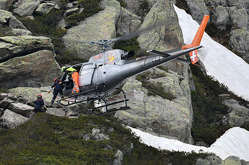 Hélicoptère AS350 Ecureuil de CMBH