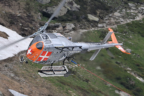 Hélicoptère AS350 Ecureuil CMBH