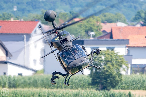 Hélicoptère OH58D Kiowa Warrior Croatie