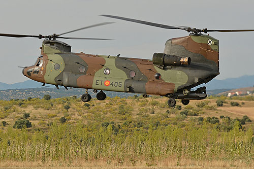 Hélicoptère CH47 Chinook FAMET