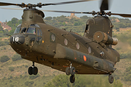 Hélicoptère CH47 Chinook FAMET