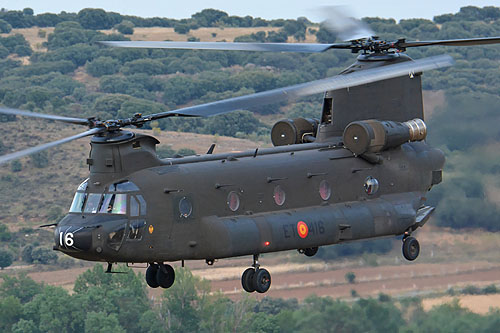 Hélicoptère CH47 Chinook FAMET