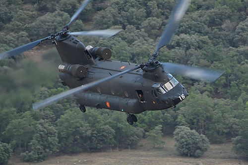 Hélicoptère CH47 Chinook FAMET