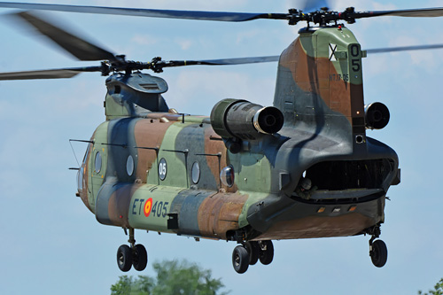 Hélicoptère CH47 Chinook FAMET