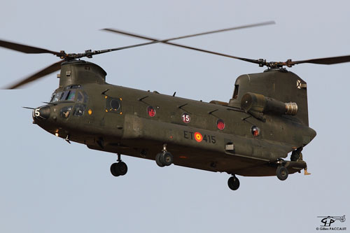 Hélicoptère CH47 Chinook FAMET