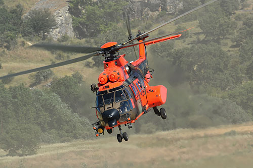 Hélicoptère AS532 Cougar ET670 Unidad Militar de Emergencias (UME)