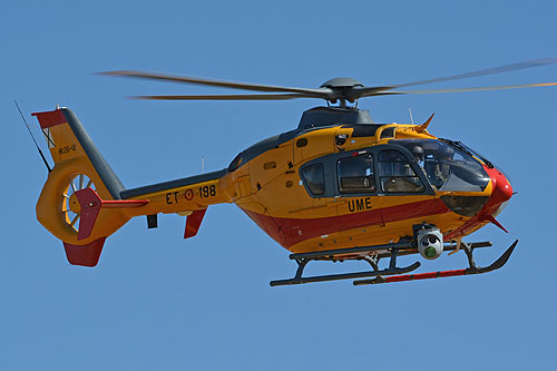 Hélicoptère EC135 UME