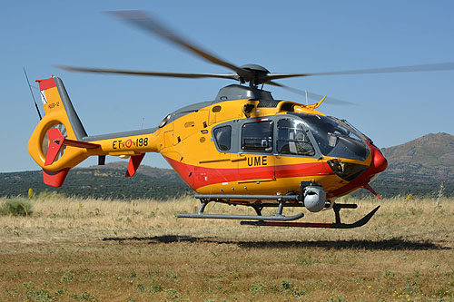 Hélicoptère EC135 UME