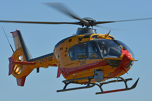 Hélicoptère EC135 UME