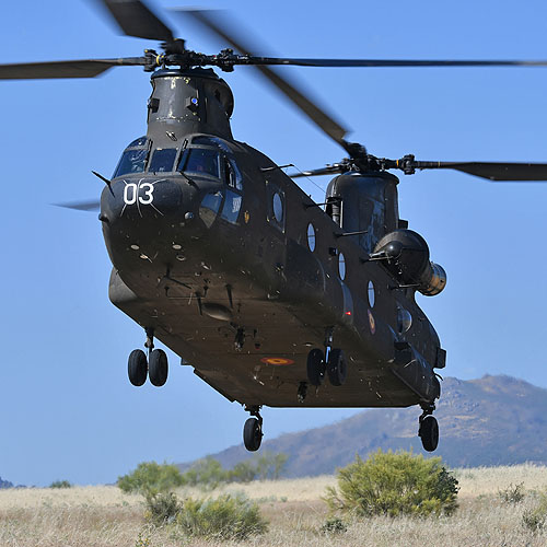 Hélicoptère CH47 Chinook FAMET