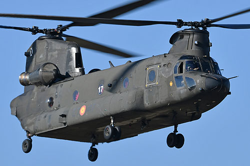 Hélicoptère CH47 Chinook FAMET