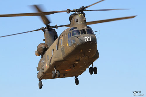 Hélicoptère CH47 Chinook FAMET