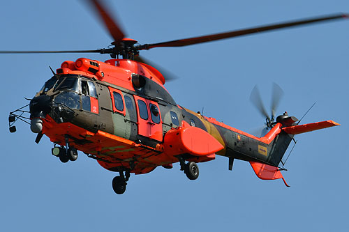 Hélicoptère AS532 AL Cougar ET661 de l'Unidad Militar de Emergencias (UME)