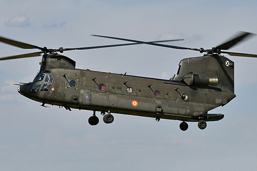 Hélicoptère CH47 Chinook FAMET