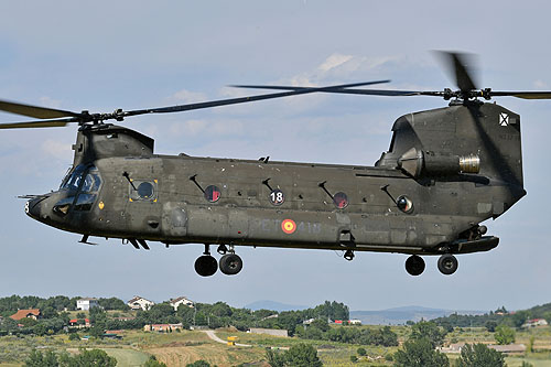 Hélicoptère CH47 Chinook FAMET