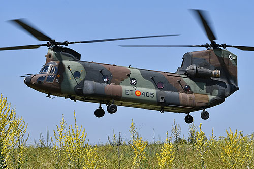 Hélicoptère CH47 Chinook FAMET